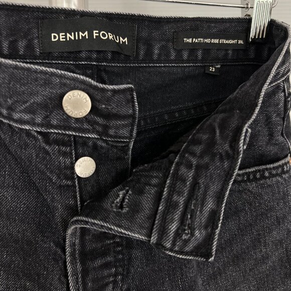 Denim Forum The Patti Mid Rise Straight 31L Black Button Fly Sz 23 - Picture 10 of 14